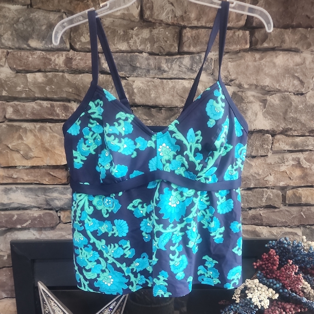 Lands' End Floral Blue and Green Bathingsuit Top Sz 16W